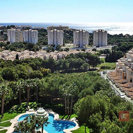 2-Bedroom And Living Room Apartment Near Campoamor Beach Exterior foto