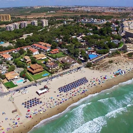 2-Bedroom And Living Room Apartment Near Campoamor Beach Exterior foto