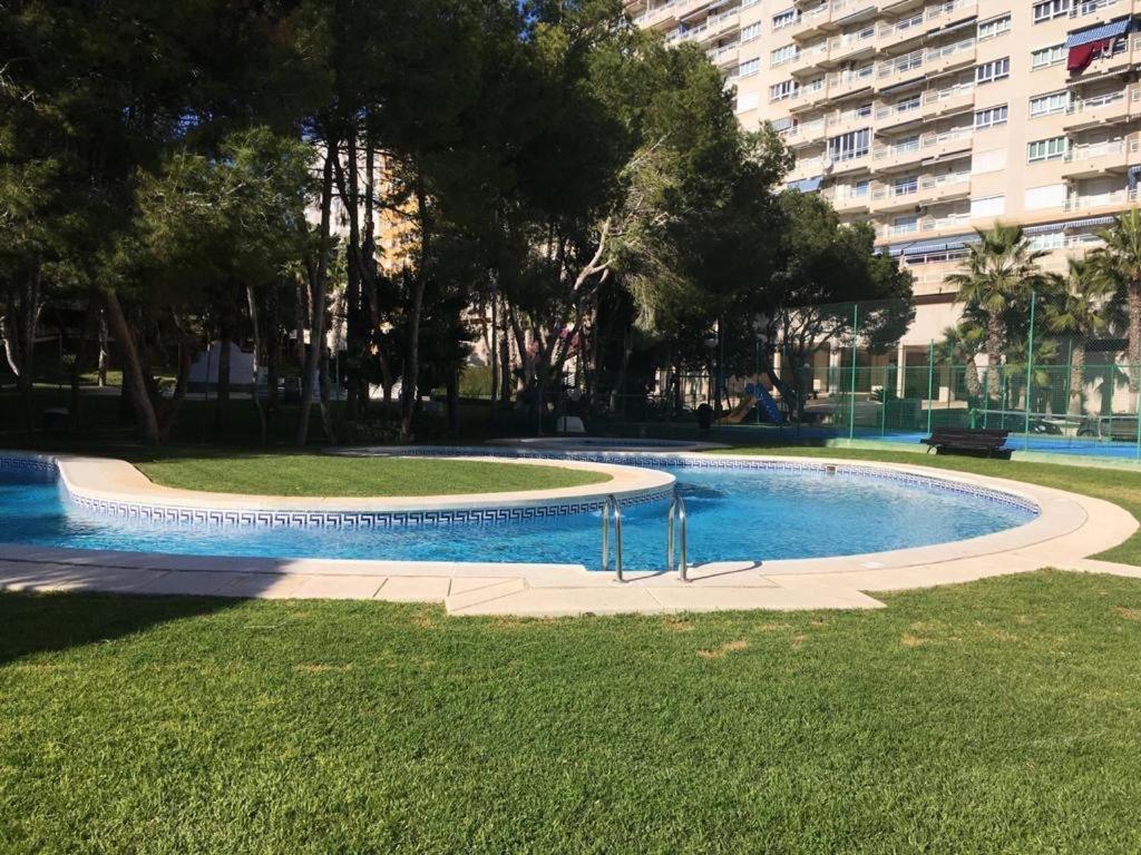 2-Bedroom And Living Room Apartment Near Campoamor Beach Exterior foto