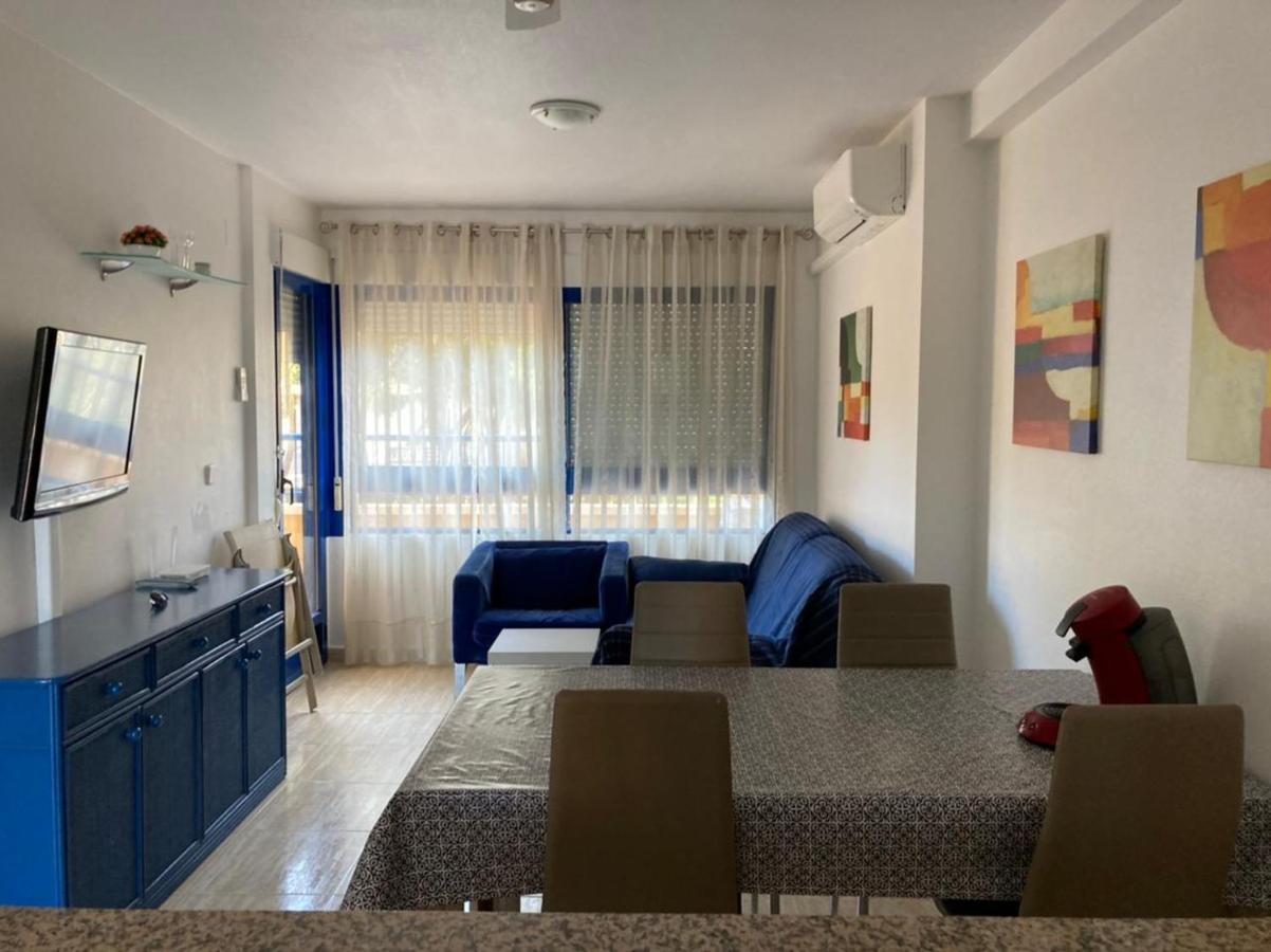 2-Bedroom And Living Room Apartment Near Campoamor Beach Exterior foto